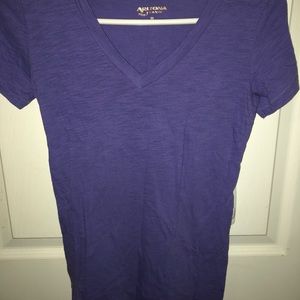 basic v-neck t-shirt bundle